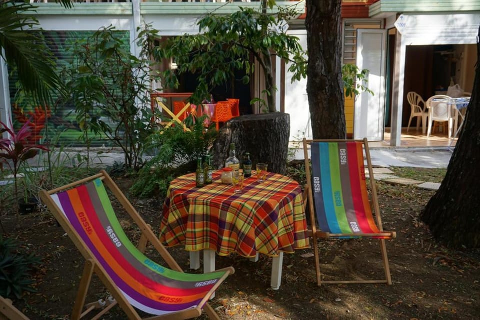 Appartement cosy à Sainte-Anne - 30 m² avec piscine privée Apartment in Sainte-Anne