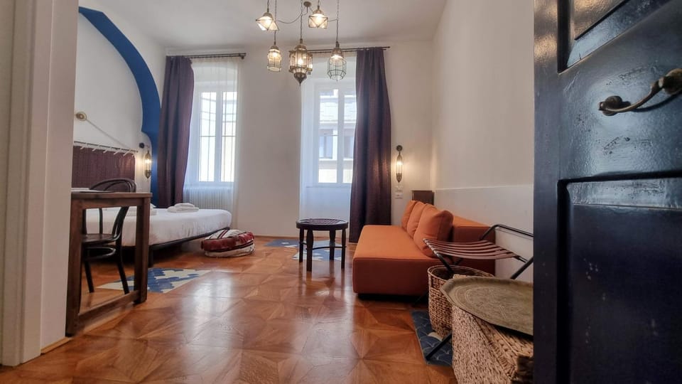 Photo of the whole room