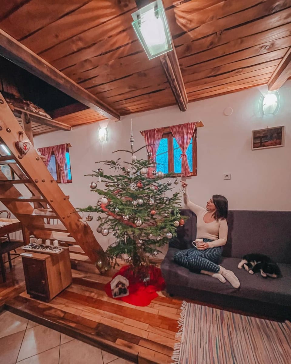 People, Living room