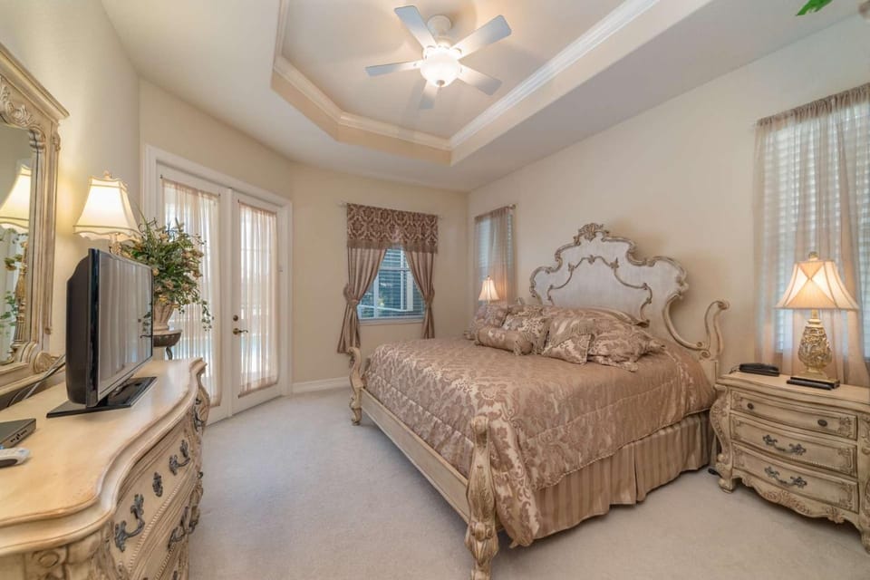331 Waterleaf Ct House in Marco Island