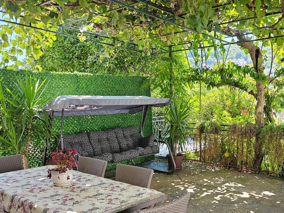 Guesthouse DONA Bed and Breakfast in Ulcinj