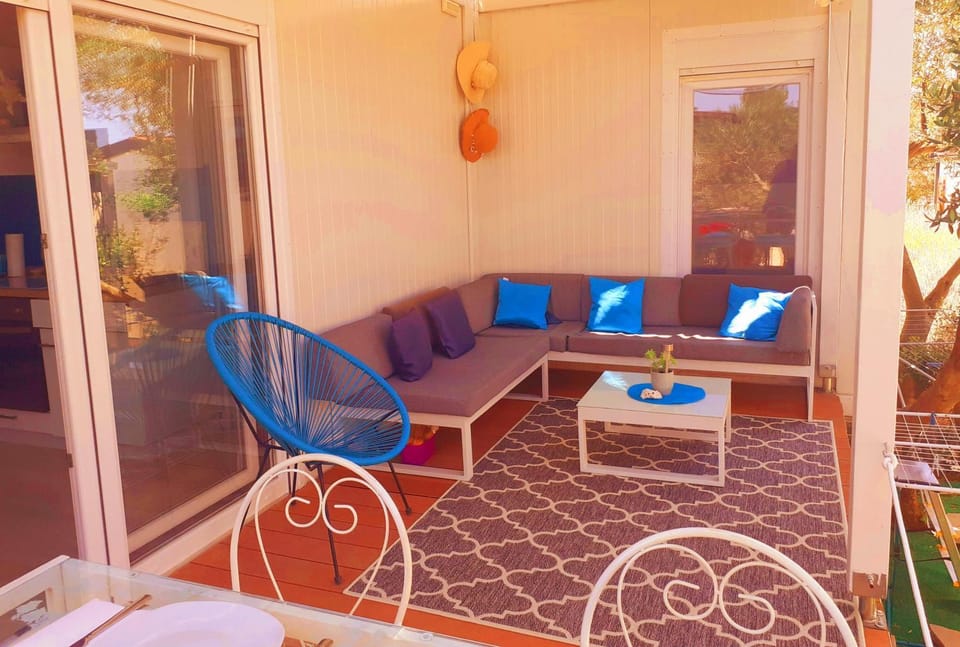 Patio, View (from property/room), Living room, Dining area