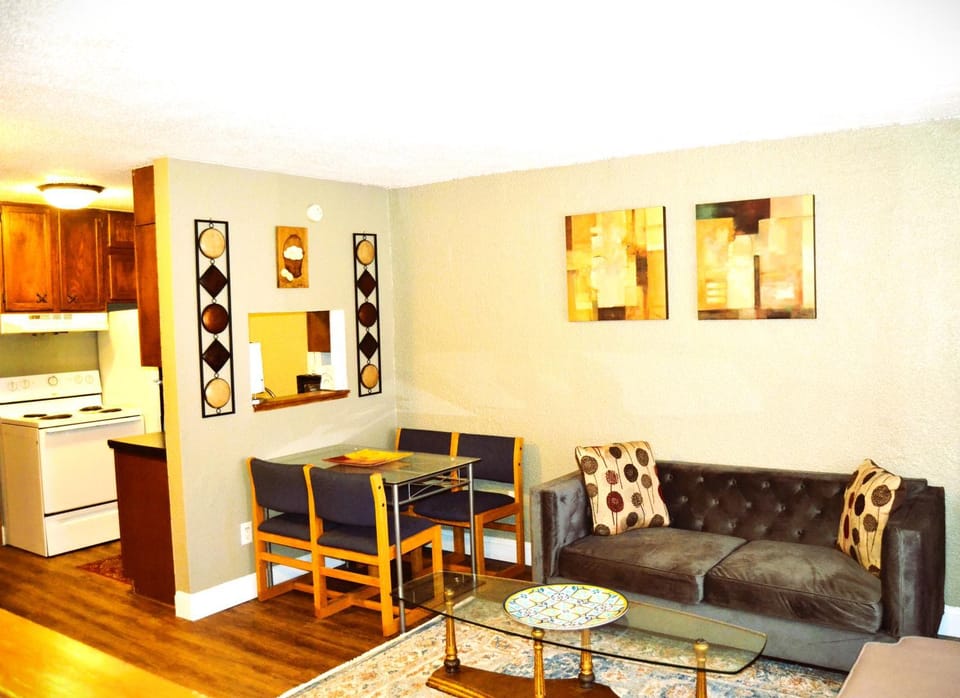 Prairie Comfort Apartment in Grand Forks