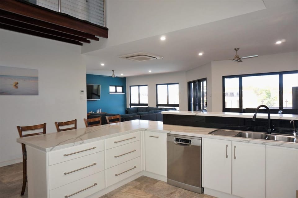 27 Corella Court House in Exmouth
