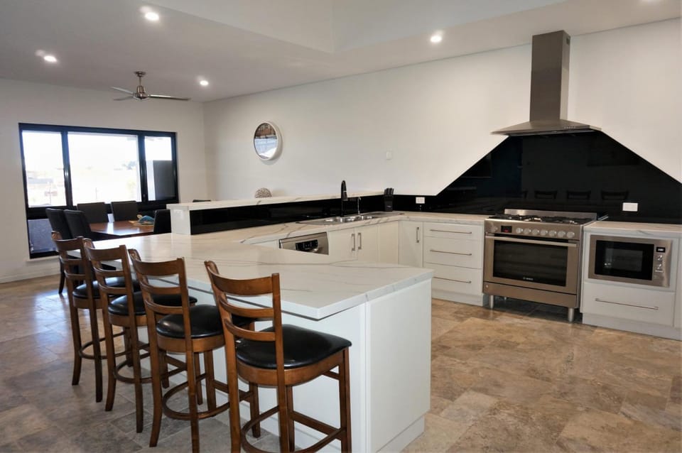27 Corella Court House in Exmouth