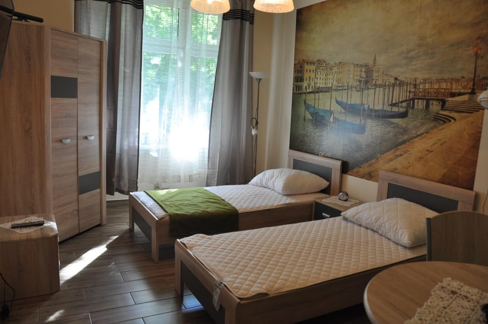 Wenecja 4A by Homeprime Apartment in Krakow