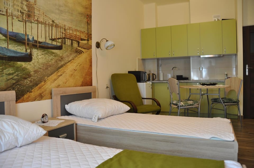 Wenecja 4A by Homeprime Apartment in Krakow