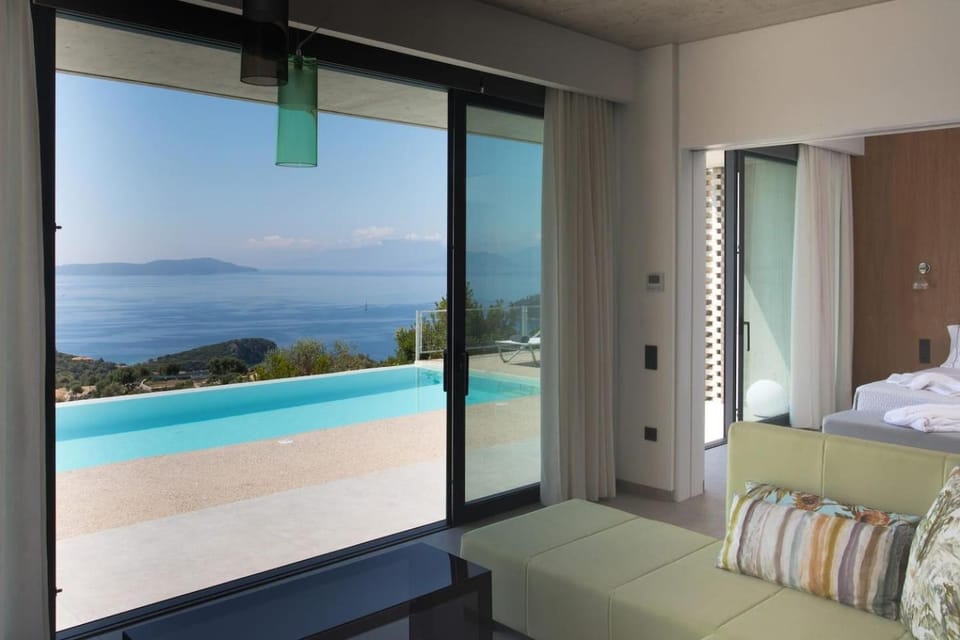 Pool view, Sea view, Swimming pool