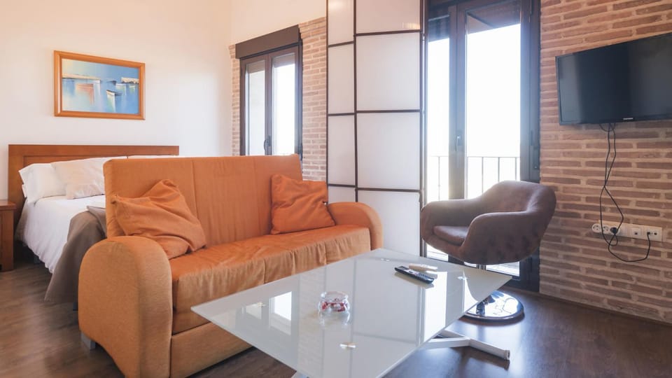 Balcony/Terrace, Dining area
