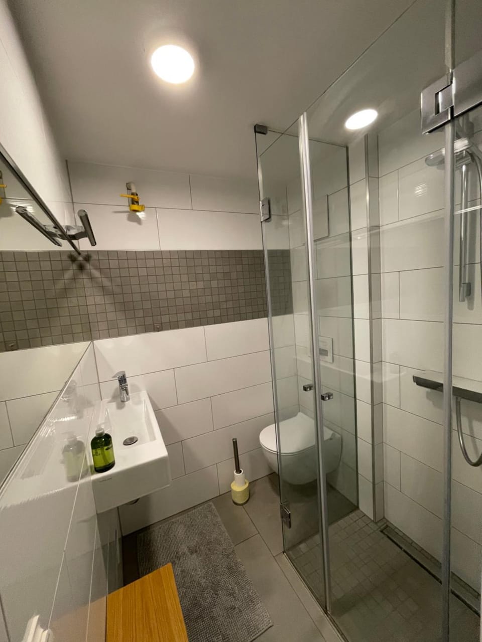 Shower, Toilet, Bathroom