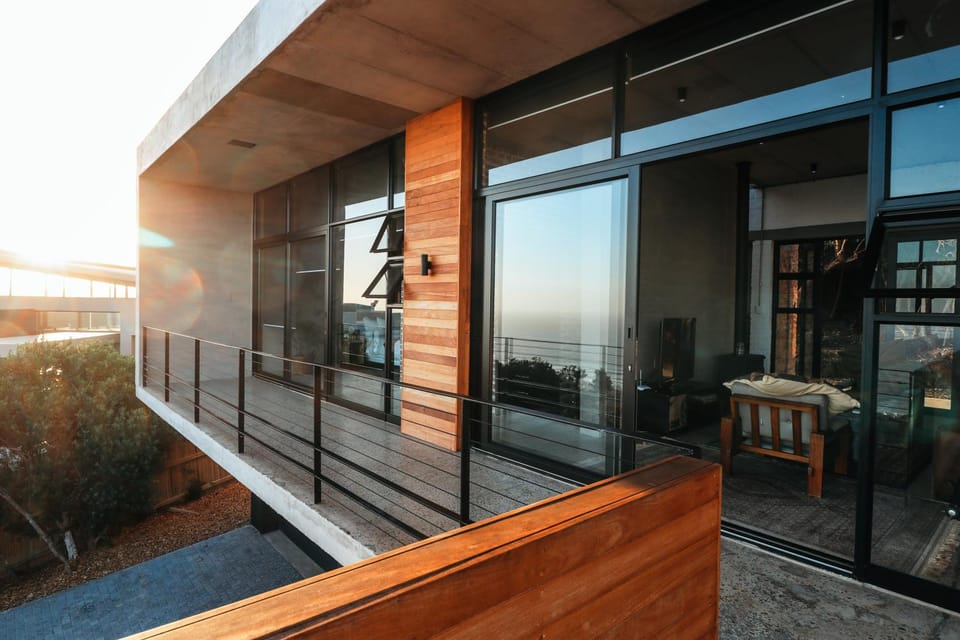 Property building, Balcony/Terrace