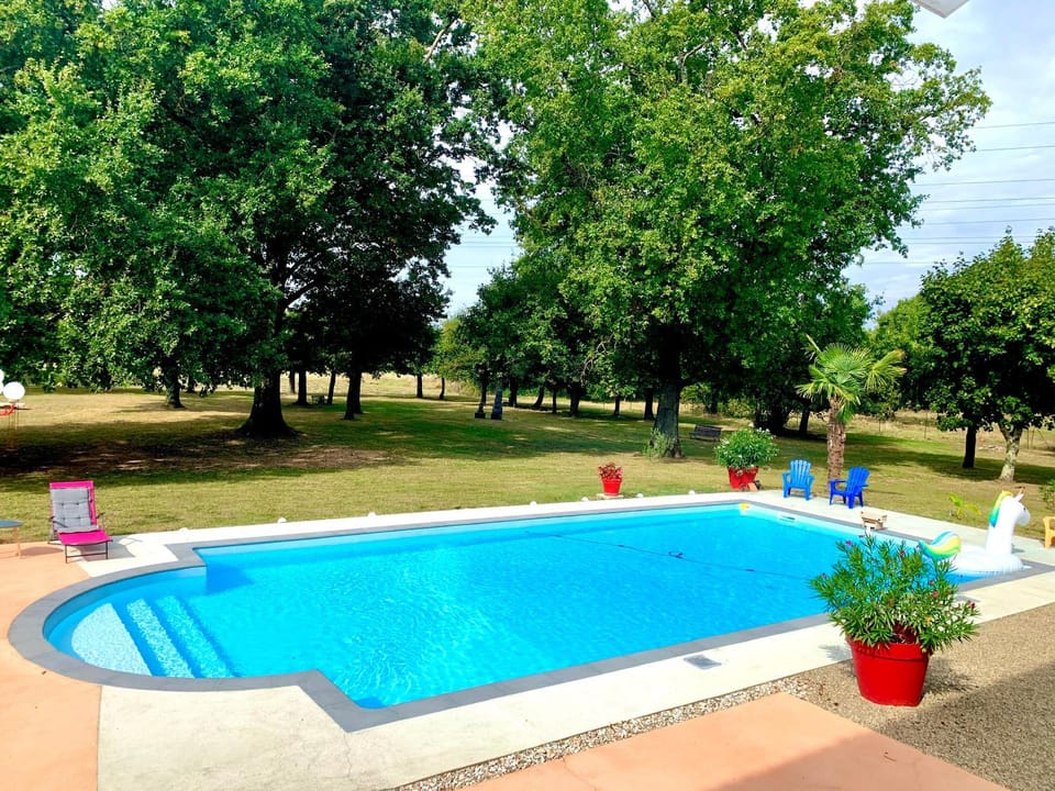 Pool view, Swimming pool