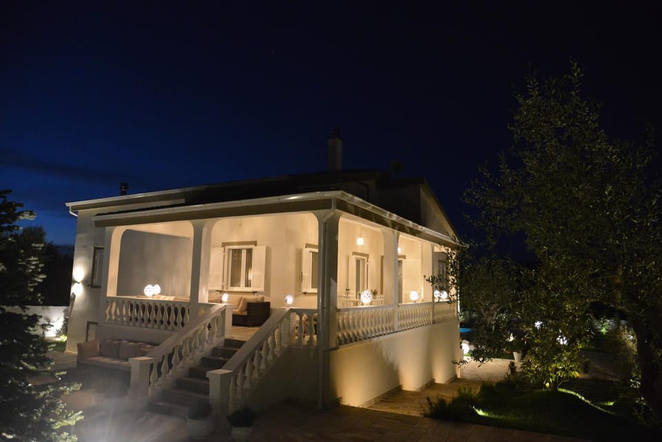 Property building, Patio