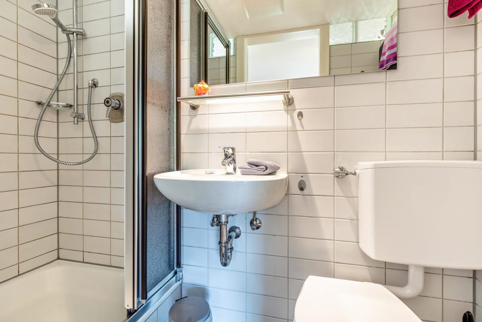 Bathroom, Living room