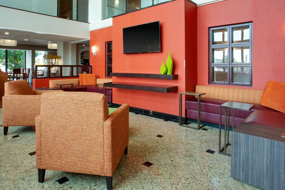 Lobby or reception, On site