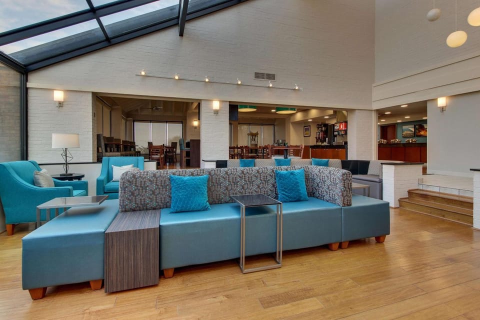 Lobby or reception, On site