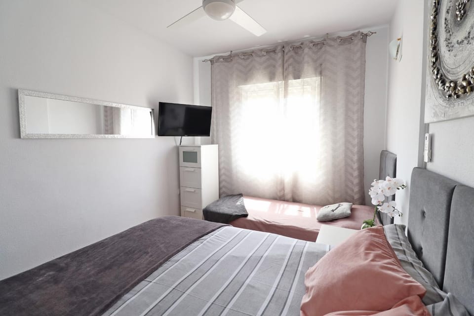 Apartamento Adrianna, Tomillo, Torrevieja Apartment in Torrevieja
