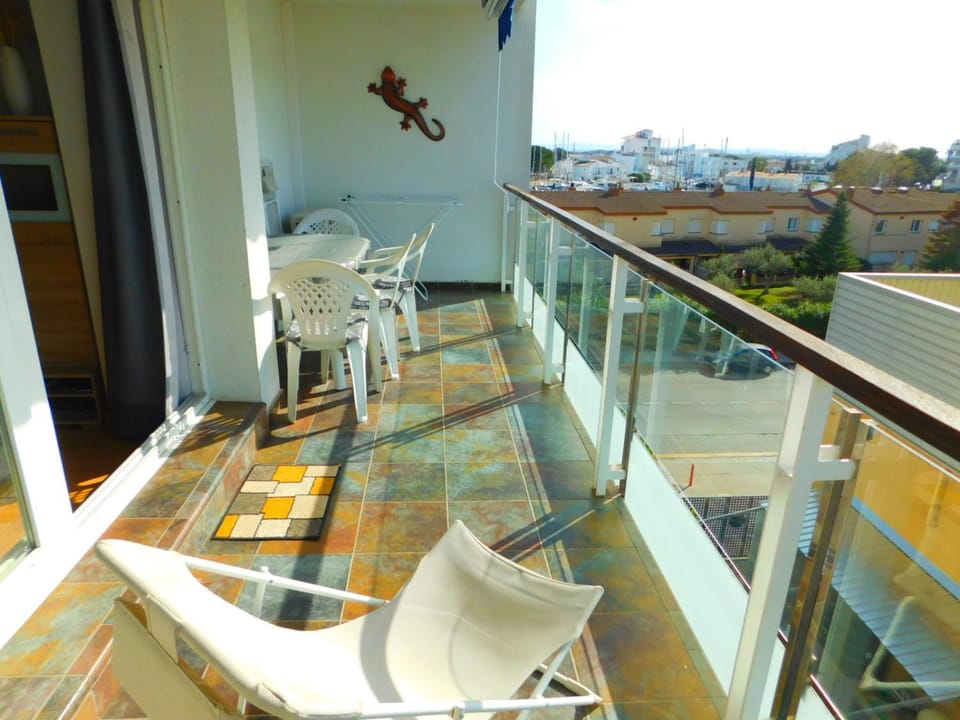GMID IMMO Apartamento Portomarina Apartment in Roses