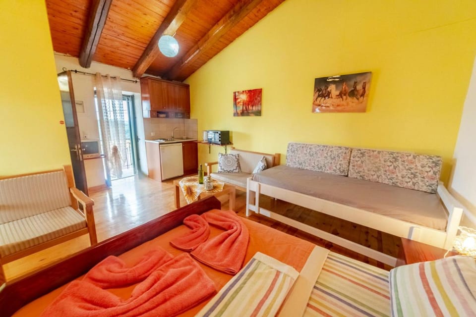 Living room, Bedroom, kitchen