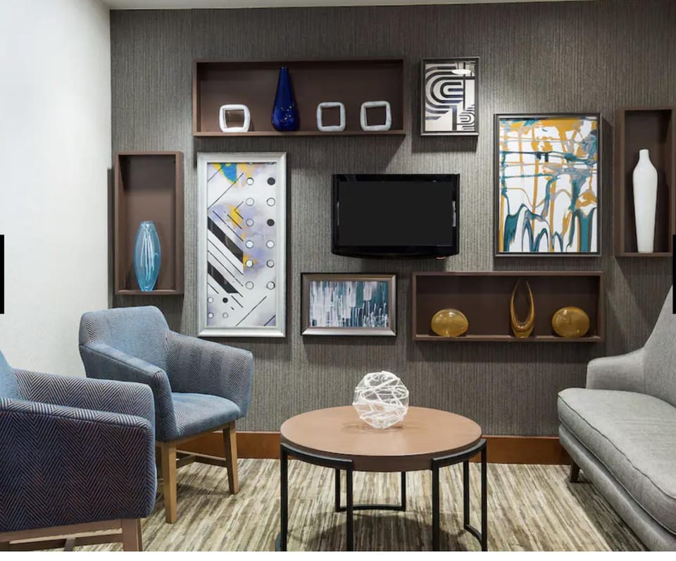 Communal lounge/ TV room, Seating area