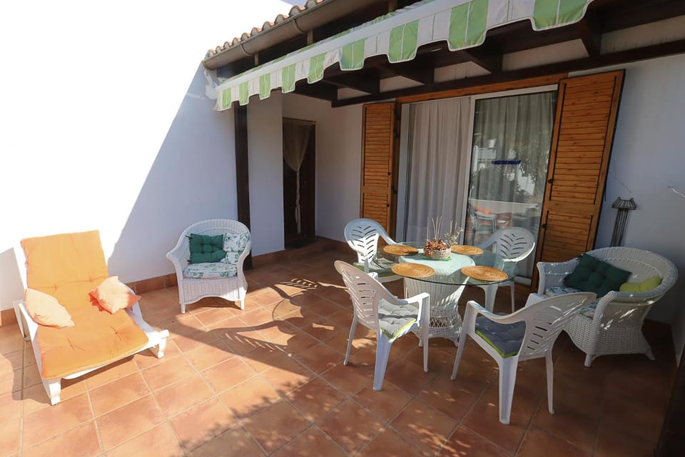 View (from property/room), Balcony/Terrace
