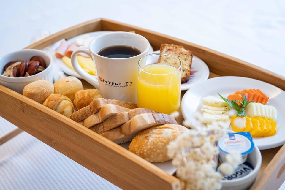 Breakfast, Breakfast