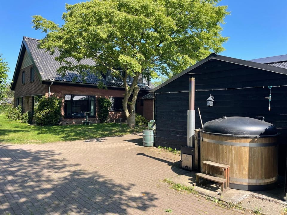 5 pers vakantiehuis met Hottub nabij Vorden Apartment in Gelderland, Netherlands