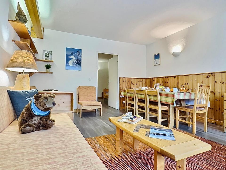 Appartement 3 pièces, 8 pers, ski aux pieds, proche commerces à Tignes - FR-1-411-305 Apartment in Tignes
