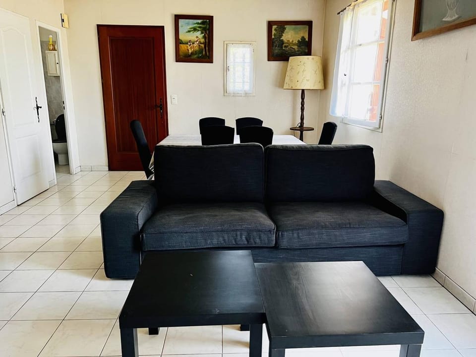 Maison basque à Espelette, 3 chambres, 5+2 pers, animaux admis, internet House in Espelette