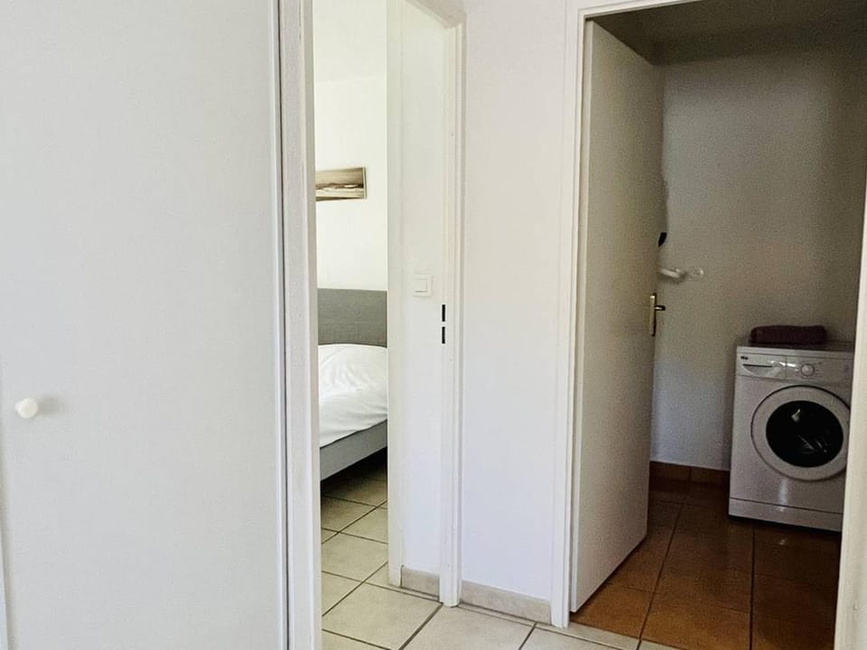 Cambo : T2 Confortable avec Wifi et Parking - FR-1-495-72 Apartment in French Basque Country