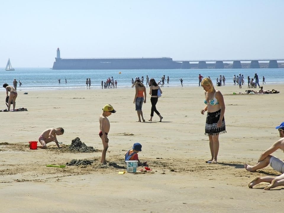 Studio cosy proche plage avec balcon - FR-1-92-822 Apartment in Les Sables-d'Olonne
