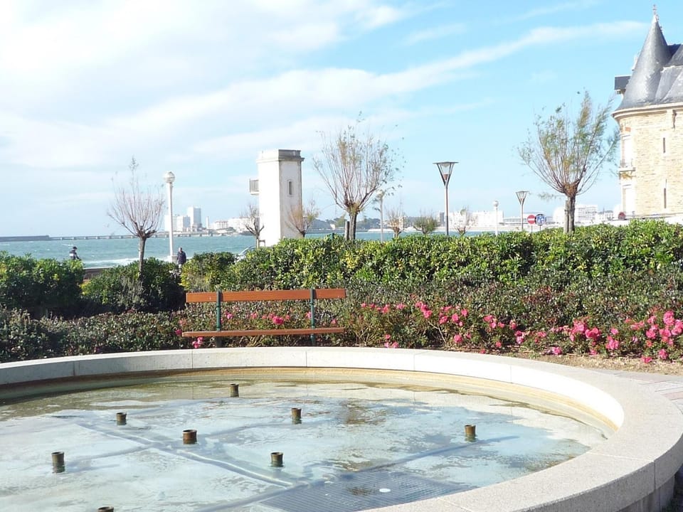 Studio cosy proche plage avec balcon - FR-1-92-822 Apartment in Les Sables-d'Olonne
