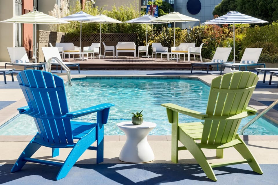 Balcony/Terrace, Swimming pool