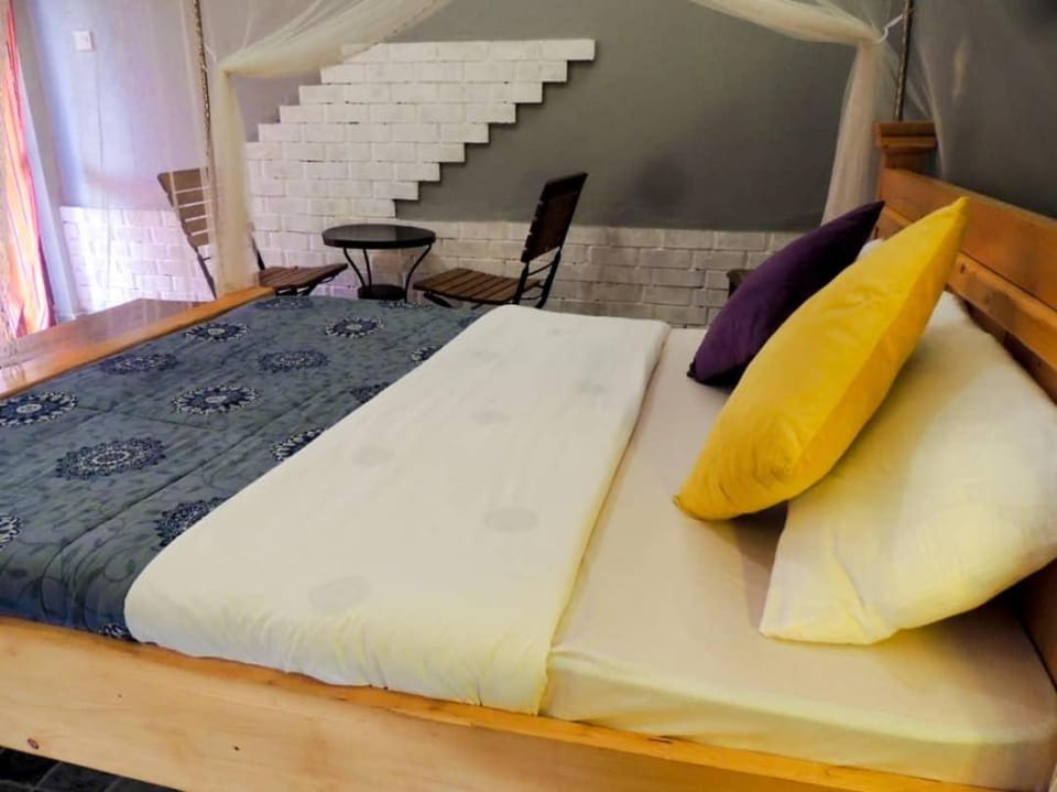 Mondi Lodge Kisoro Bed and Breakfast in Uganda