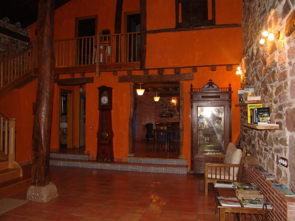 Lobby or reception, Lounge or bar