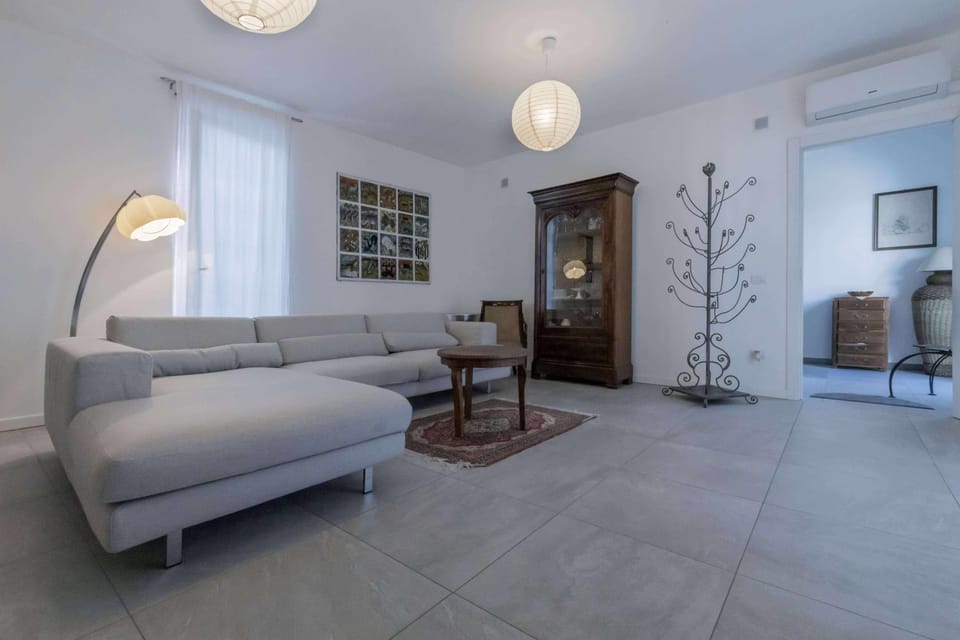 Alba House Malpensa Airport House in Lombardy