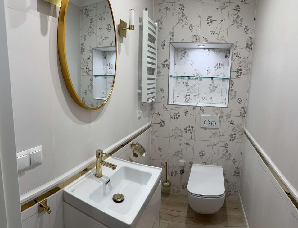 Toilet, Bathroom