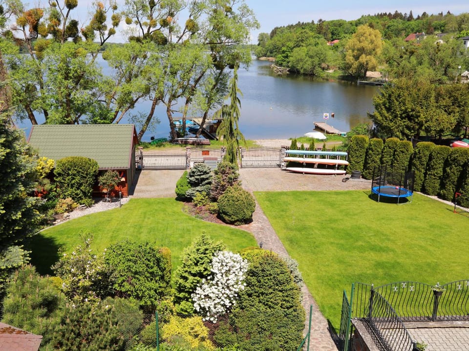 Bird's eye view, View (from property/room), View (from property/room), Garden view, Garden view, Lake view, Lake view