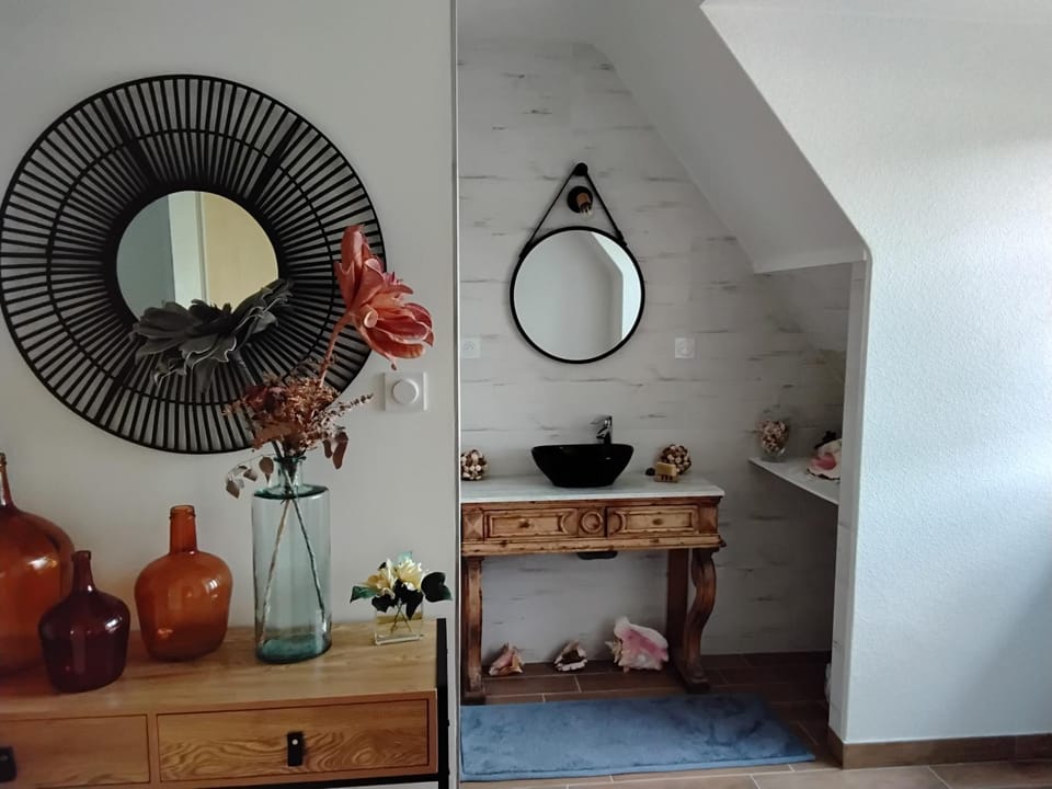 Chambre dans jolie demeure Vacation rental in Brest