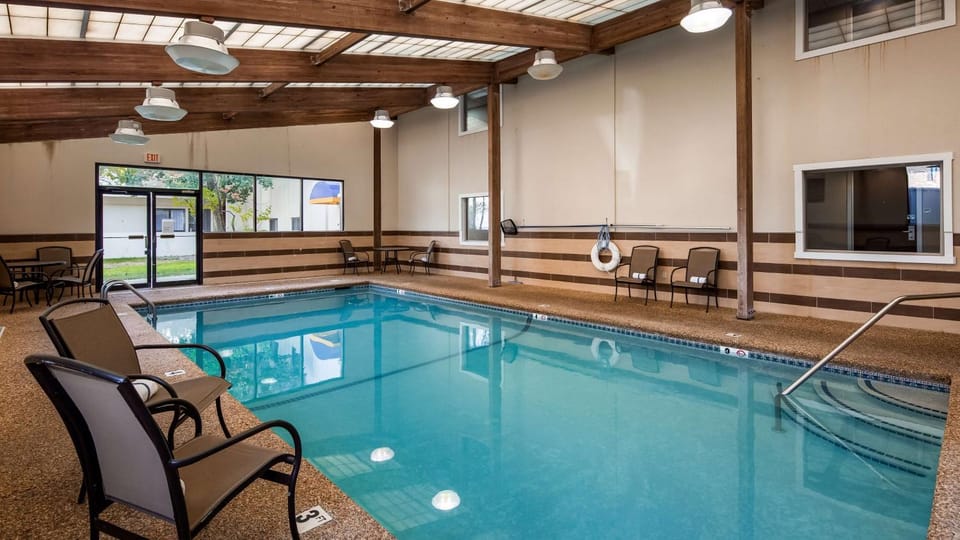 Activities, On site, Pool view, Swimming pool