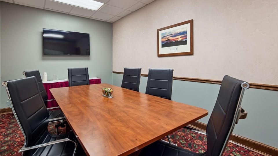 Meeting/conference room