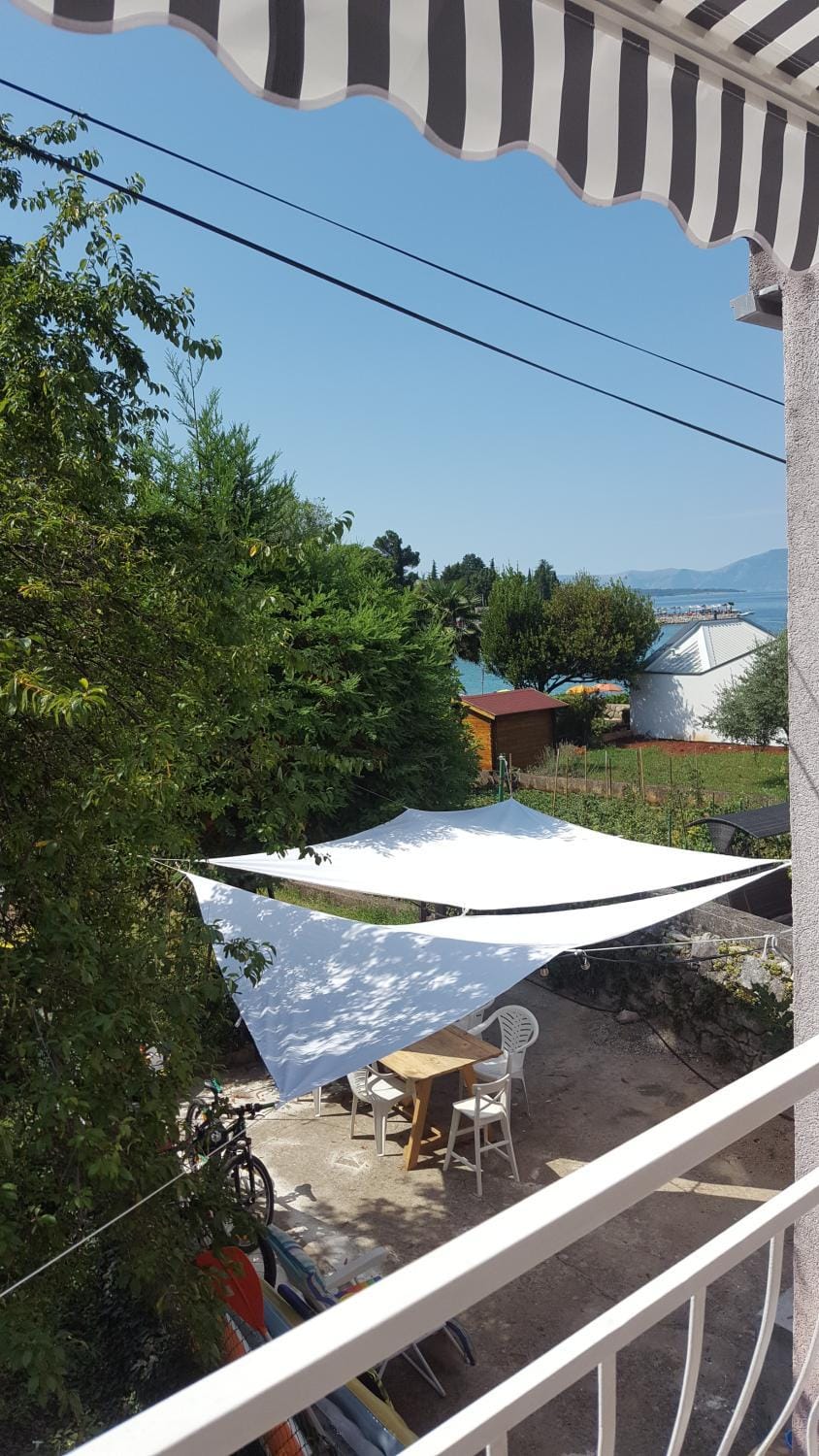 Garden view, Sea view