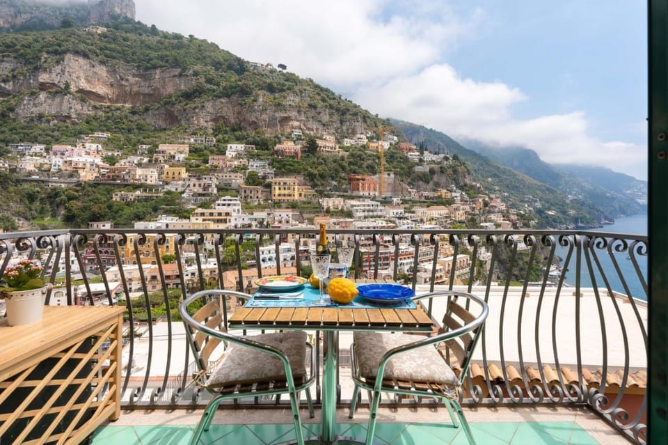 Nearby landmark, Day, Natural landscape, View (from property/room), Balcony/Terrace, Sea view