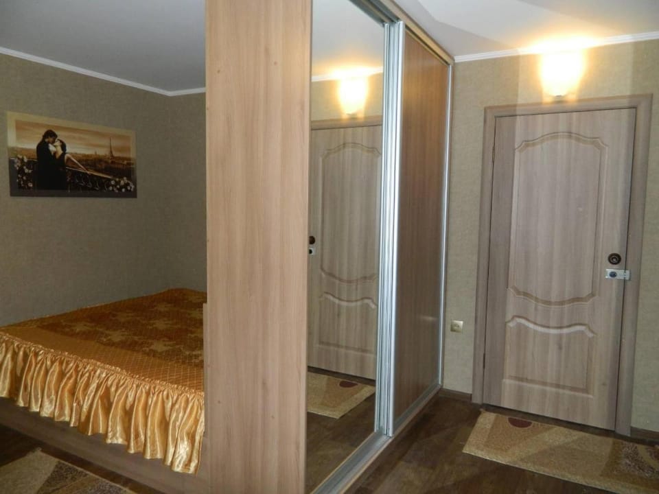 ул. Киевская Апартаменты Apartment in Ukraine