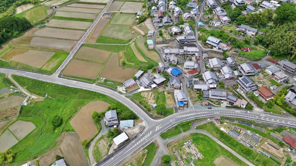 Neighbourhood, Location