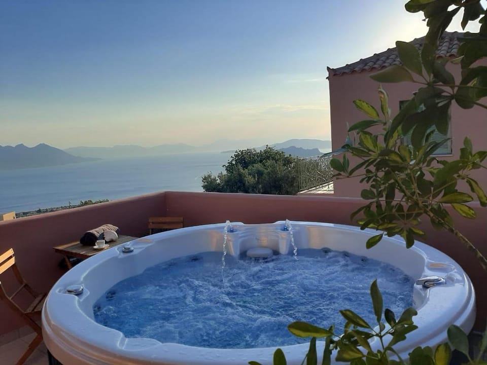 Property building, Hot Tub