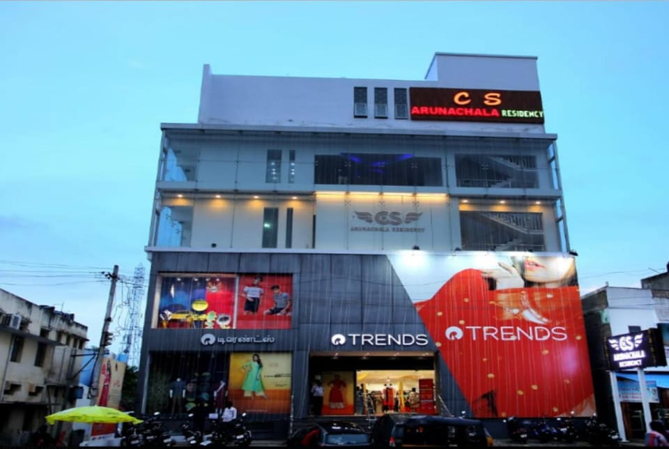 Property building, Facade/entrance