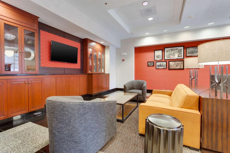 Lobby or reception, On site
