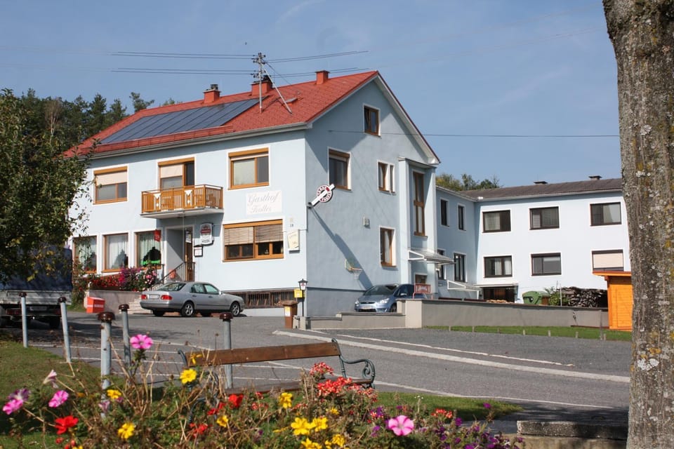 Facade/entrance, Garden