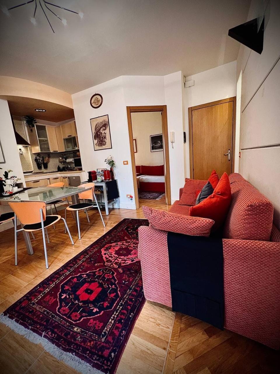 Communal lounge/ TV room, Living room, Seating area
